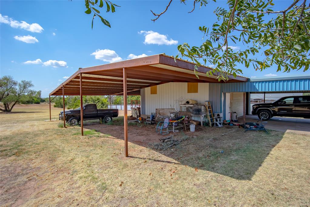 10260 250th Street Property Photo 27
