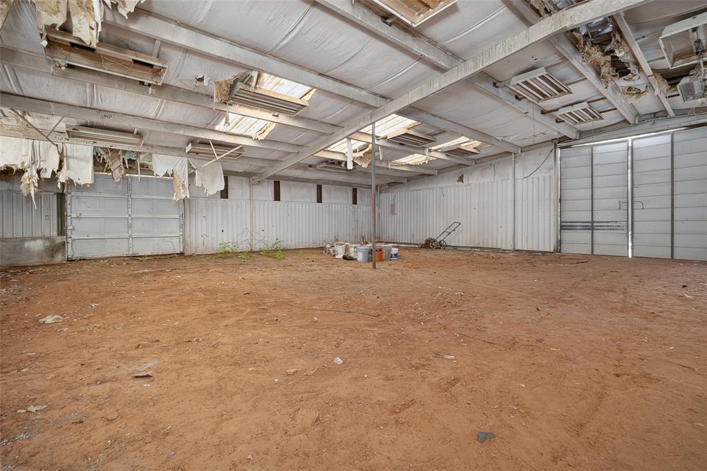 10260 250th Street Property Photo 35
