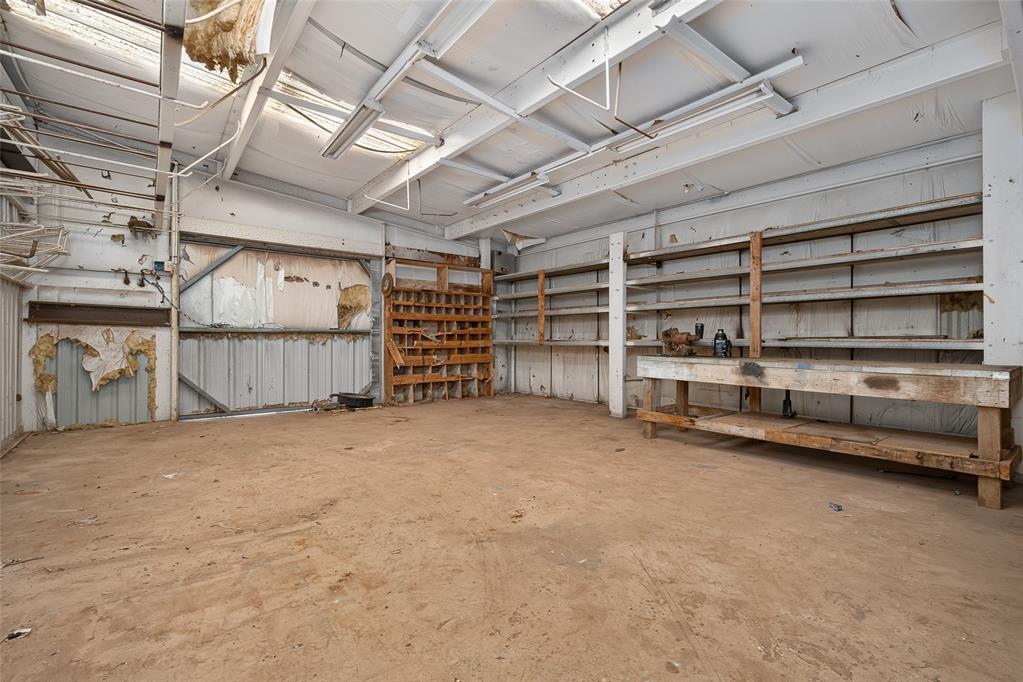 10260 250th Street Property Photo 37