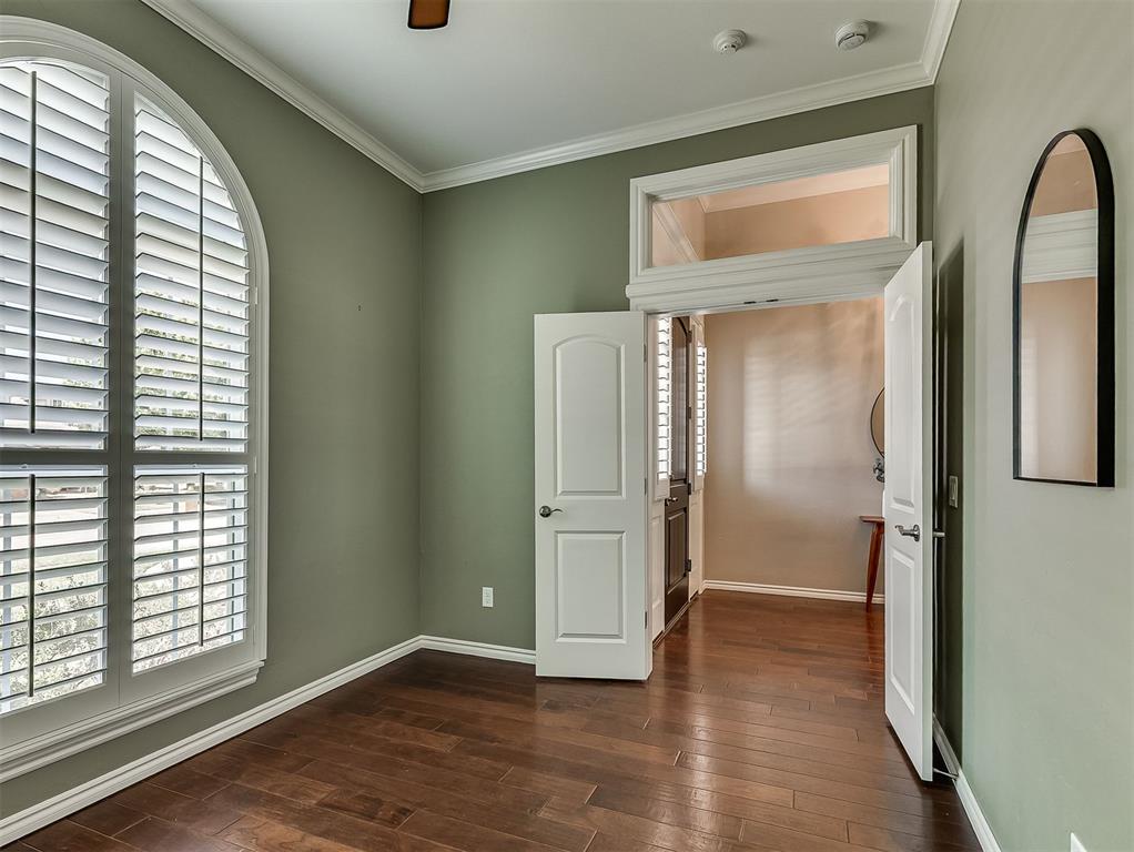 6908 Stinchcomb Drive Property Photo 7