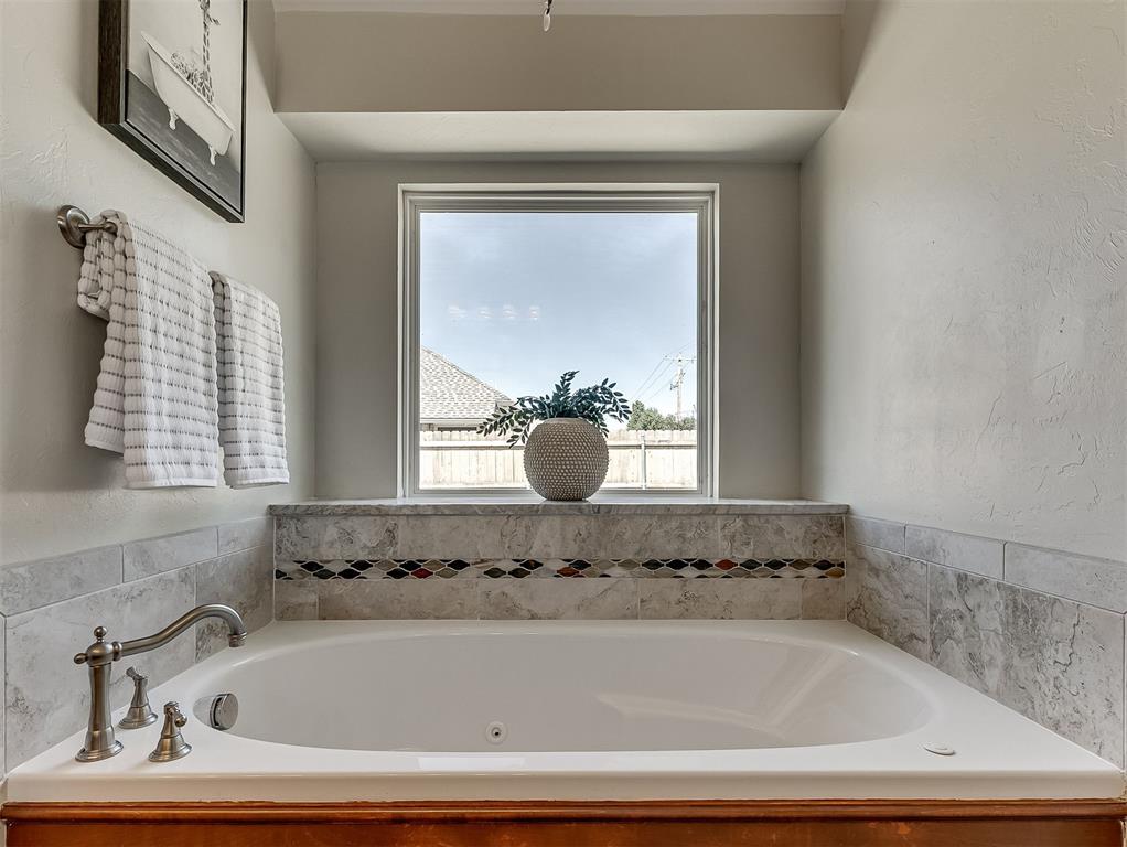 6908 Stinchcomb Drive Property Photo 31