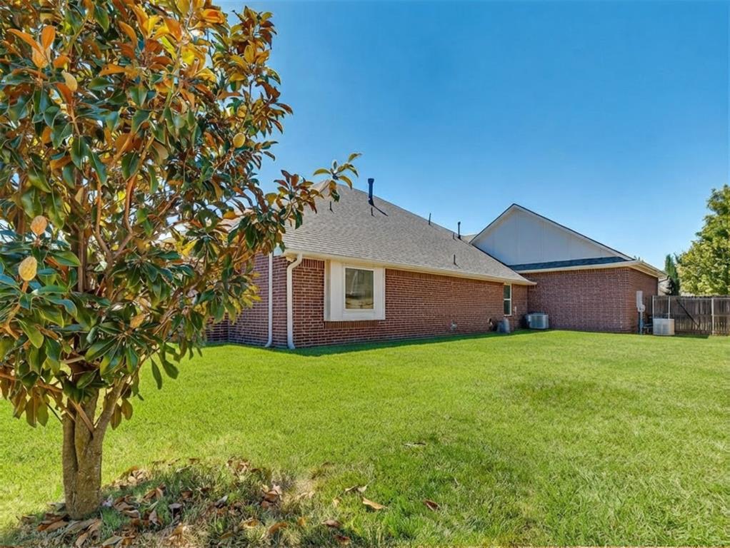 6908 Stinchcomb Drive Property Photo 48