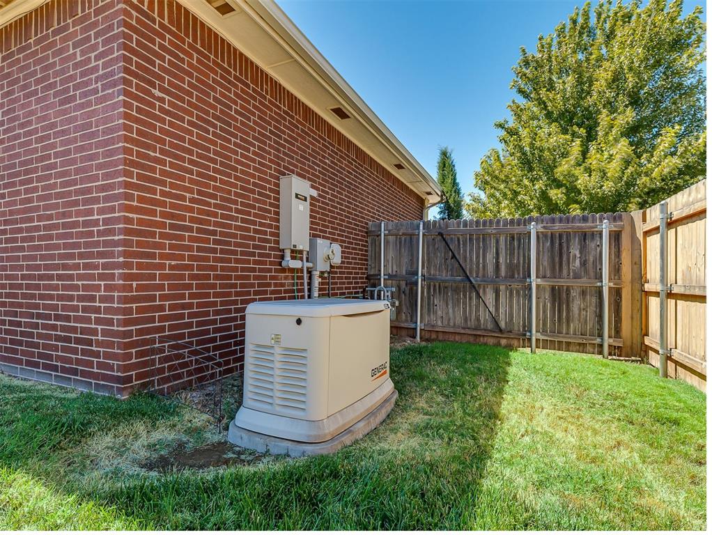 6908 Stinchcomb Drive Property Photo 49