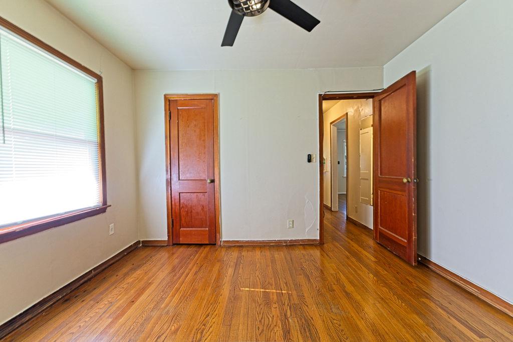 903 E Eufaula Street Property Photo 20
