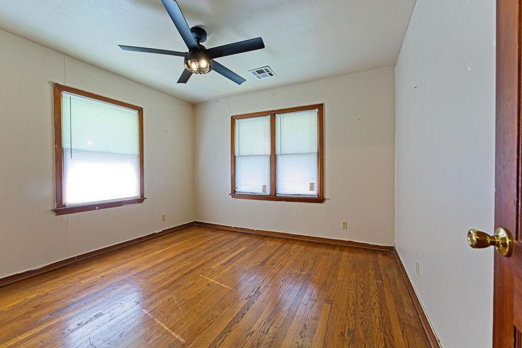 903 E Eufaula Street Property Photo 22