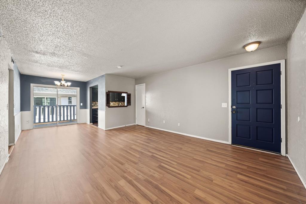 11421 N May Avenue B Property Photo 15