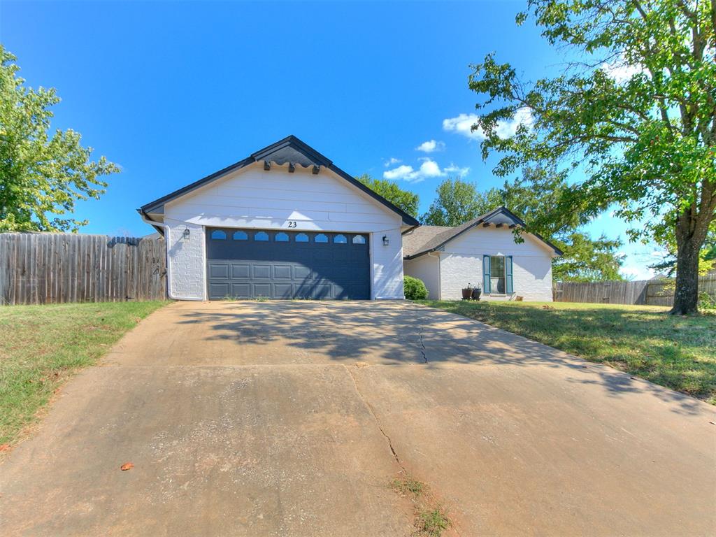 23 Crown Point Property Photo 2