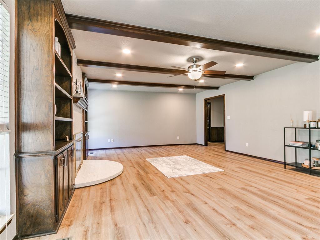23 Crown Point Property Photo 14