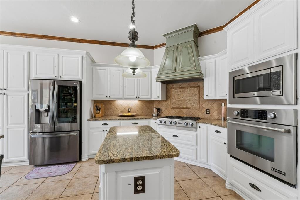 4200 Slate Bridge Road Property Photo 10