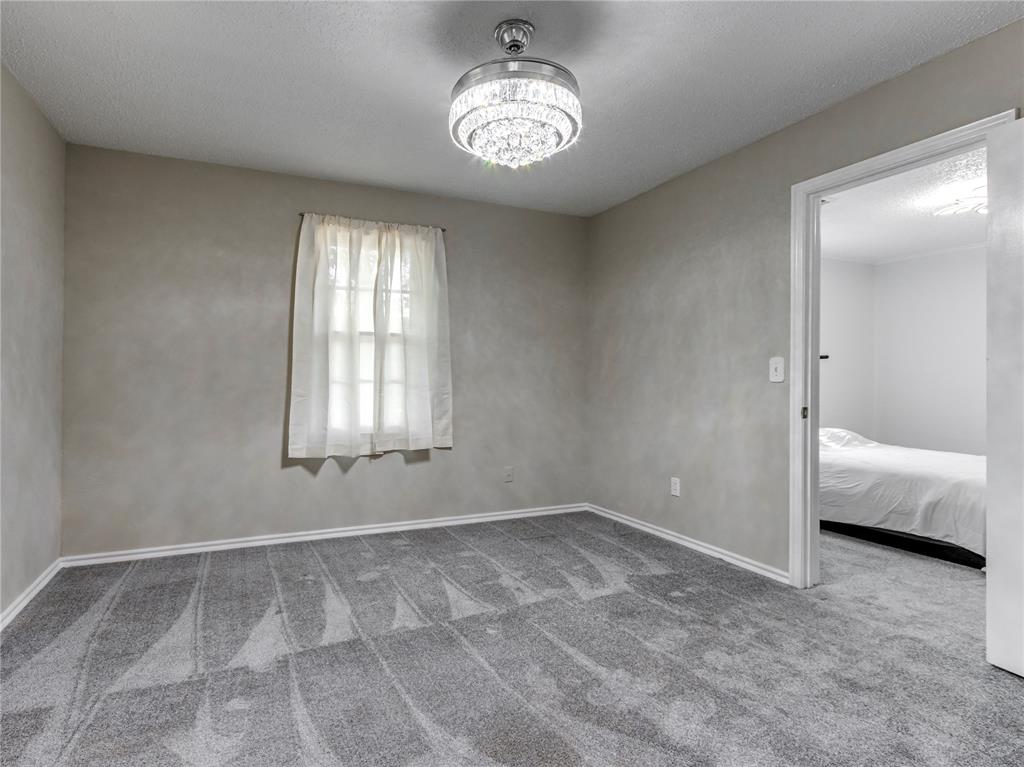 4608 N Mueller Avenue Property Photo 21