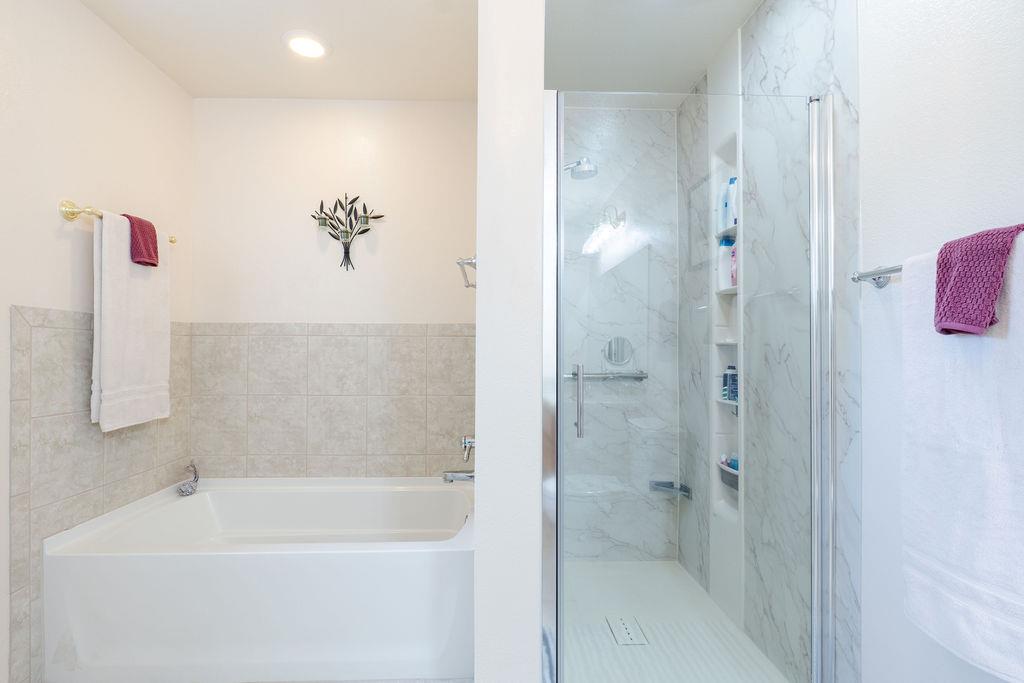 105 Camaron Drive Property Photo 26