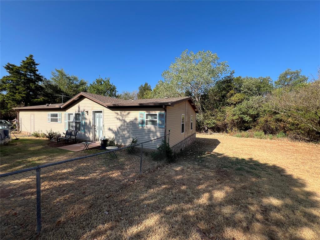 946 County Line 1990 Road 1990 Property Photo 4