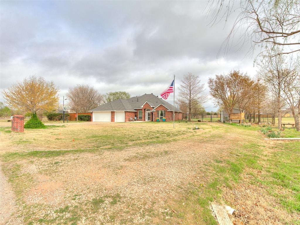 4949 Penn Place Place Property Photo 4