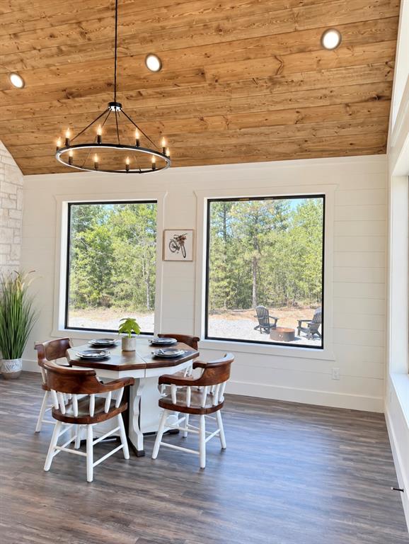 139 Fiery Fern Trail Property Photo 8