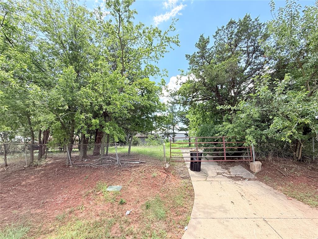 1002 Nw 86th Street Property Photo 1