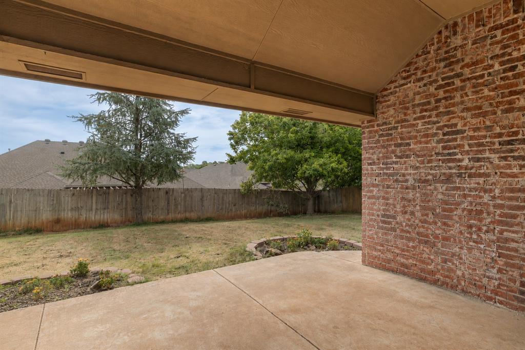 16320 Old Elm Lane Property Photo 26