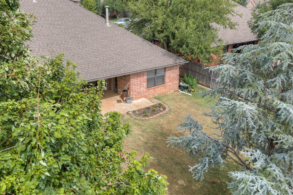16320 Old Elm Lane Property Photo 28