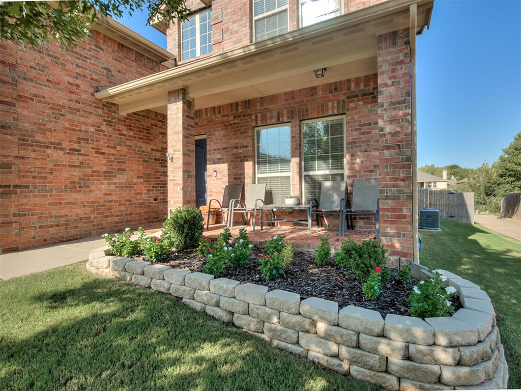 10413 Westover Avenue Property Photo 3