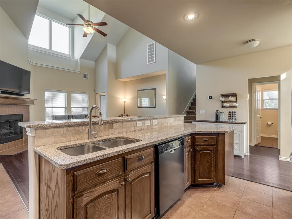 10413 Westover Avenue Property Photo 13