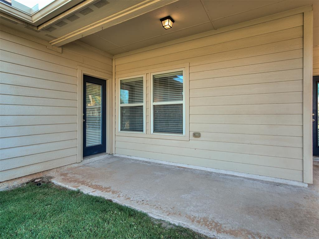 10413 Westover Avenue Property Photo 39