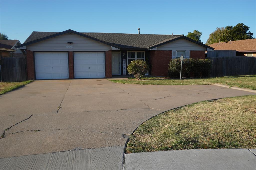 4441 Se 44th Street Property Photo 3