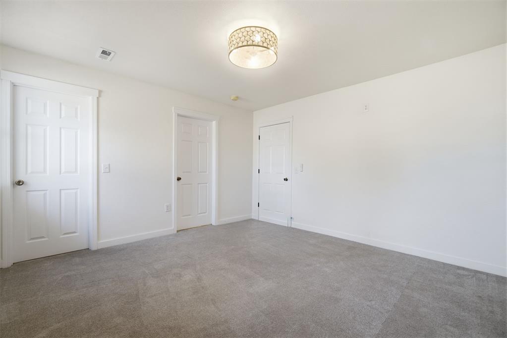 801 N Terrace Avenue Property Photo 17