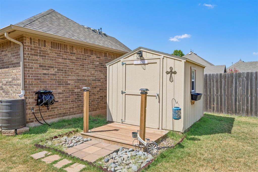 1328 Brayden Drive Property Photo 33