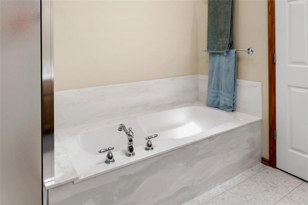 44743 Kingsbury Lane Property Photo 17