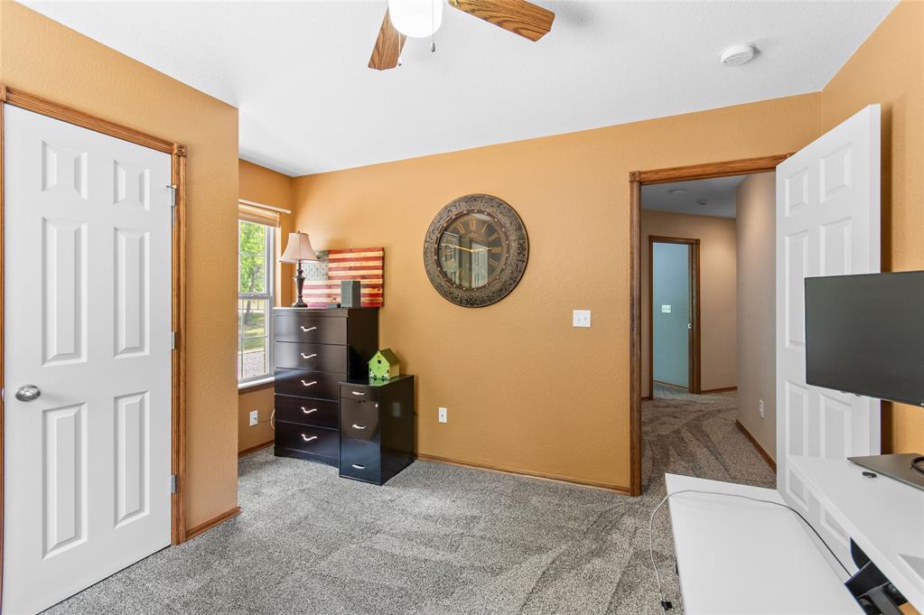 44743 Kingsbury Lane Property Photo 28