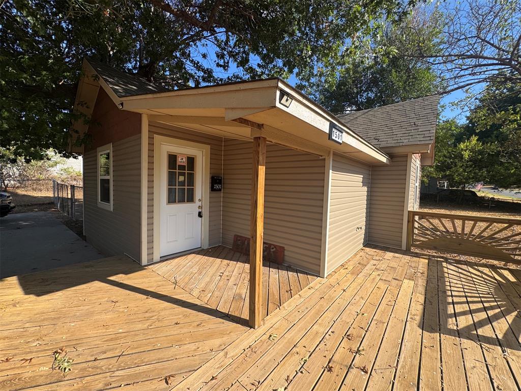 1501 S 6th Street Property Photo 3