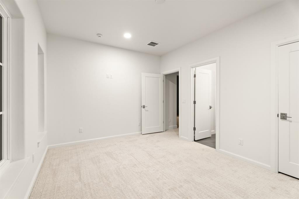 6309 Nw 148th Street Property Photo 41