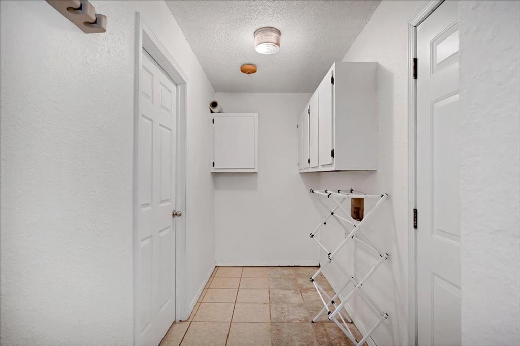 505 Meadowlake Drive Property Photo 19