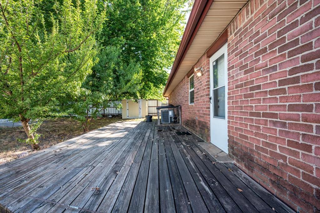 505 Meadowlake Drive Property Photo 35