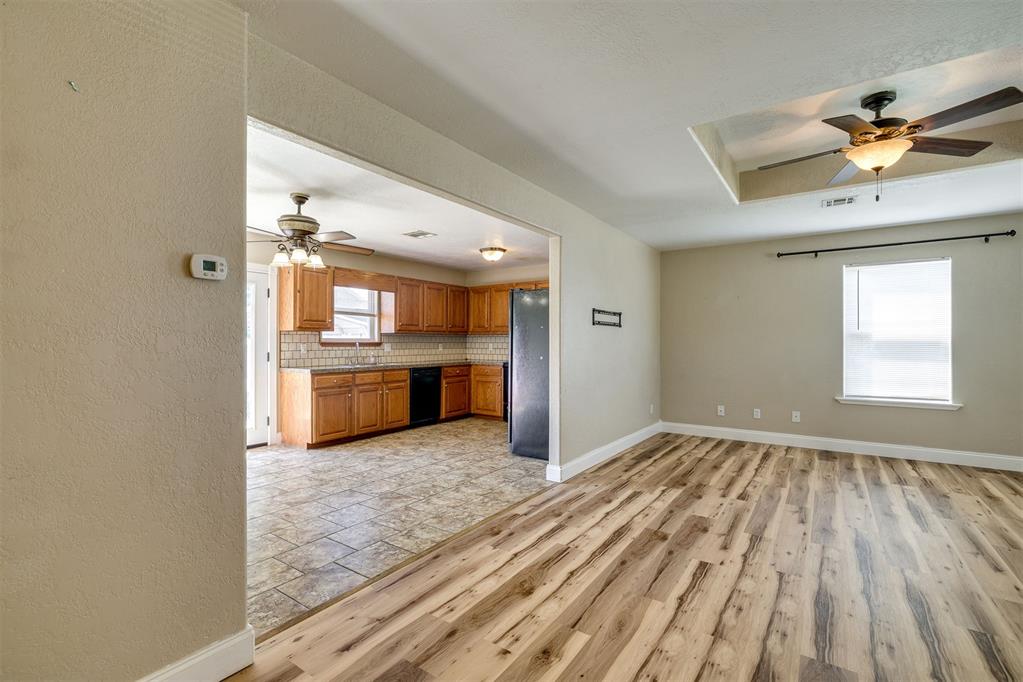 216 Sw 4th Street Property Photo 5