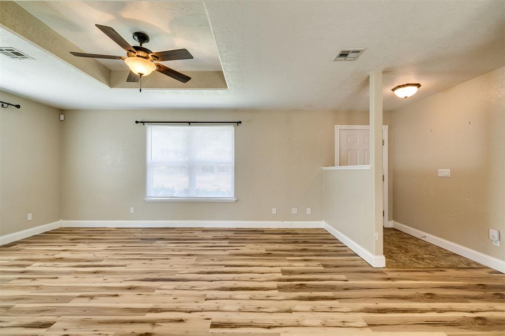 216 Sw 4th Street Property Photo 8