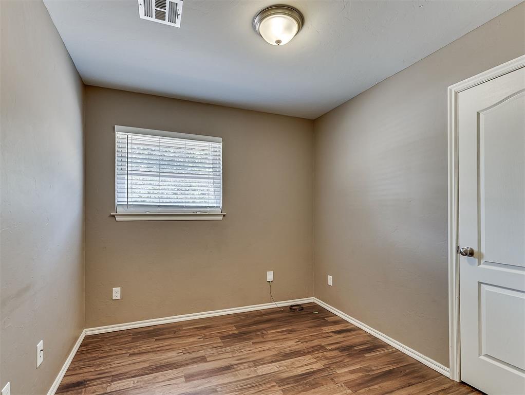 220 S Irving Drive Property Photo 22