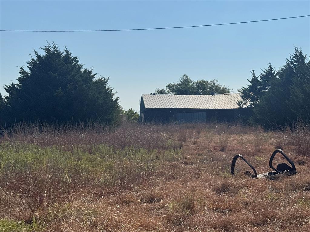10282 N 1850 Road Property Photo 2