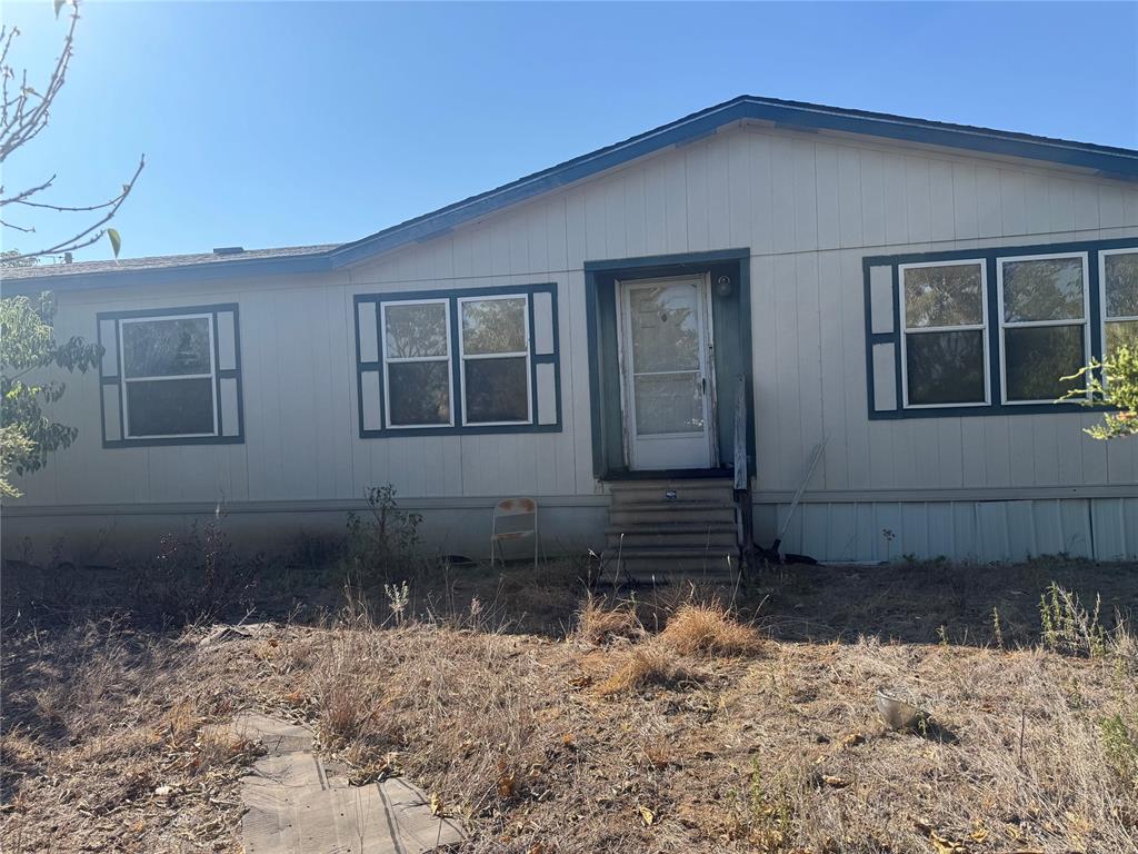 10282 N 1850 Road Property Photo 3
