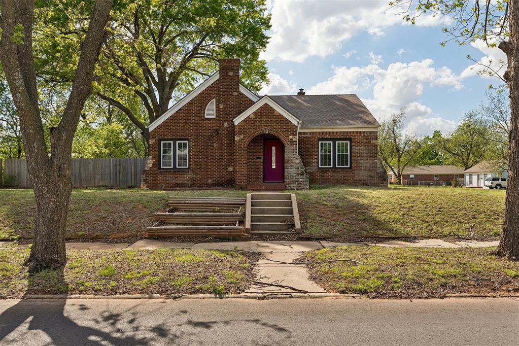 802 S 14th Street Property Photo 1