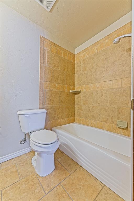 9301 S Barnes Avenue Property Photo 35