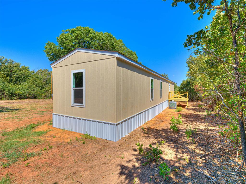 333073 E 1000 Road Property Photo 1