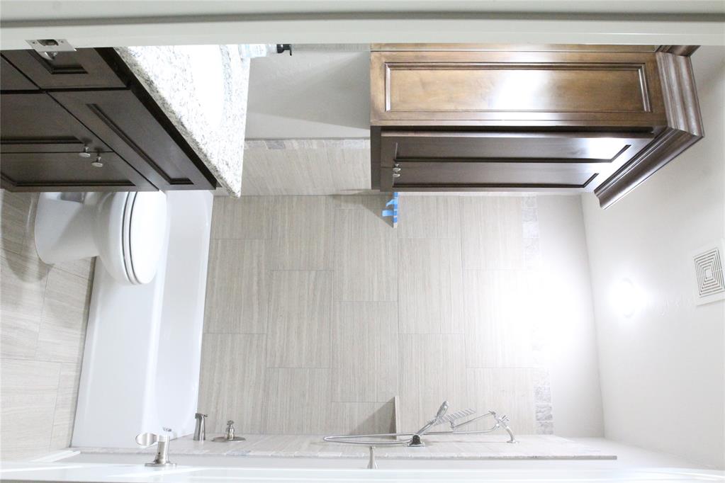 2317 Animada Place Property Photo 3