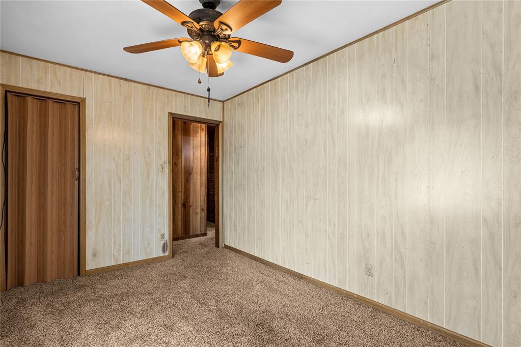 1804 Nw Lindy Avenue Property Photo 8