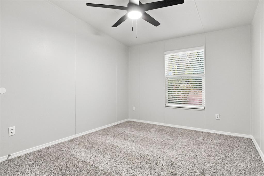 11700 S Sooner Road Property Photo 23