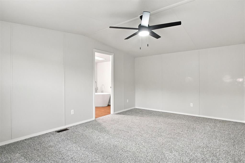 11700 S Sooner Road Property Photo 34