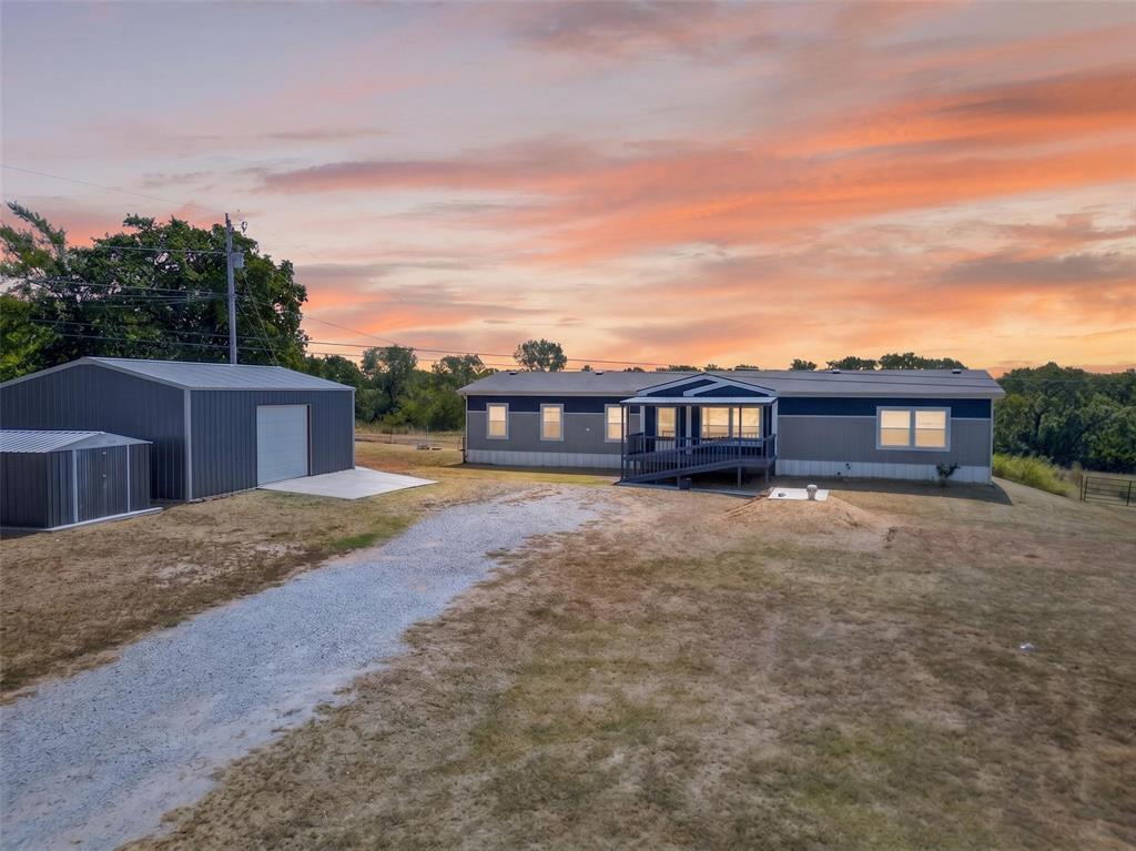 35749 Honeysuckle Lane Property Photo 2