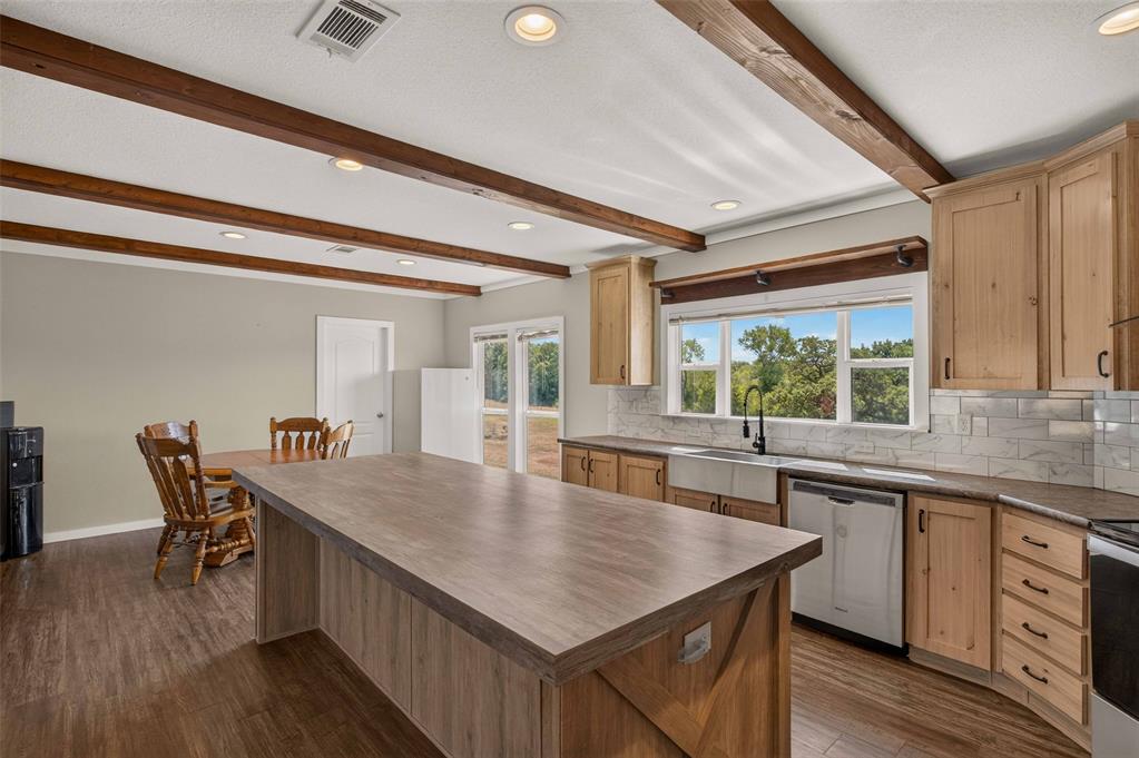 35749 Honeysuckle Lane Property Photo 17