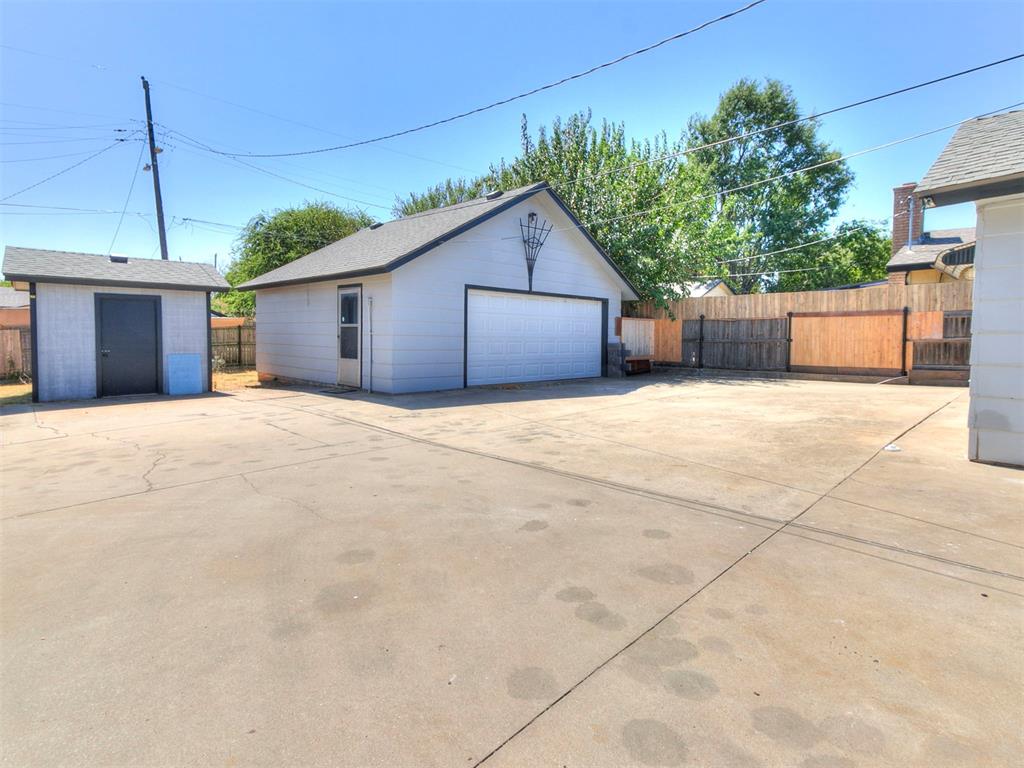 2432 Sw Grand Boulevard Property Photo 24