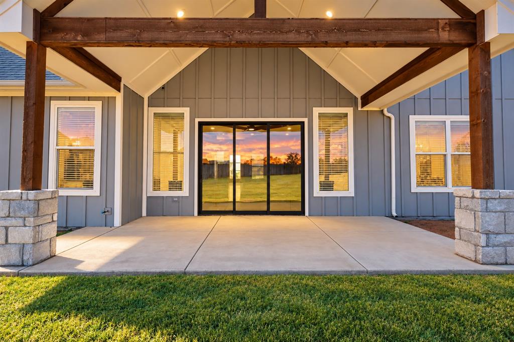 499 Old Farm Road Property Photo 48