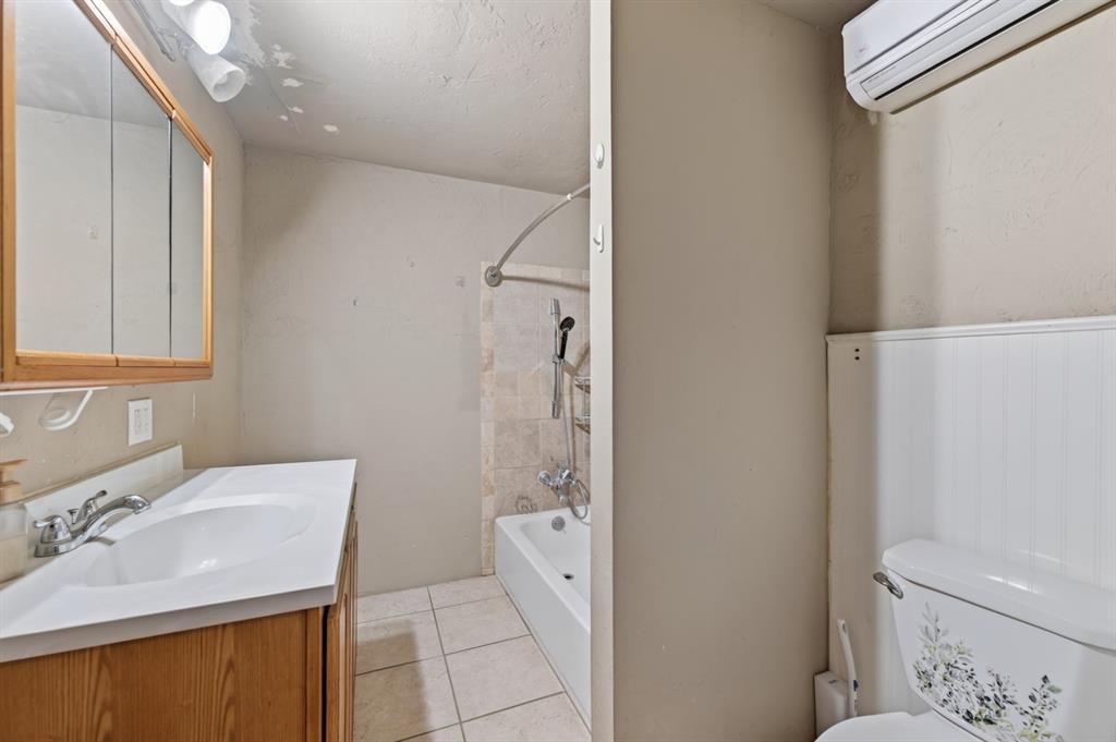 1006 N Douglas Boulevard Property Photo 15